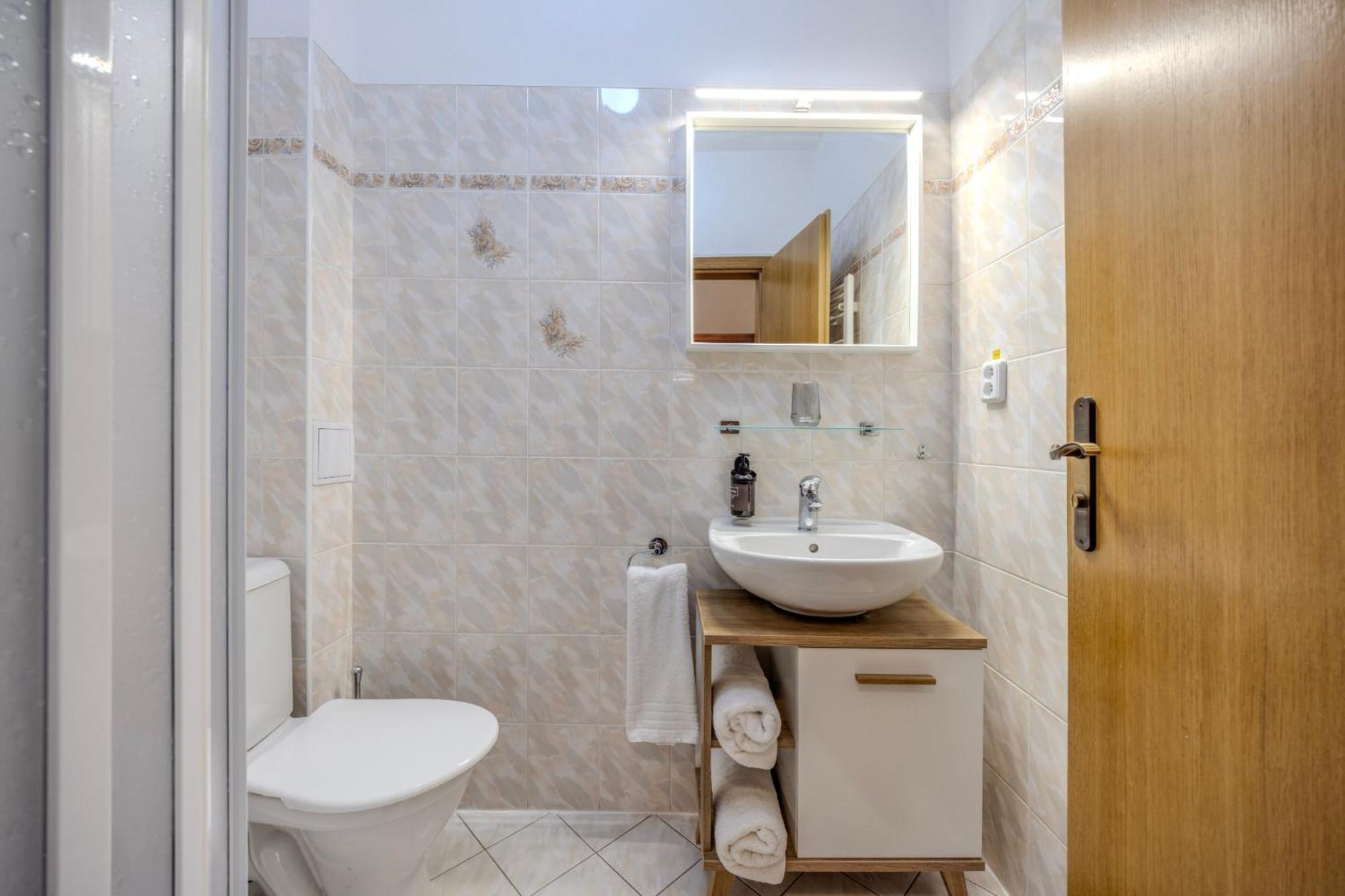 Hotel Marina Vltava à Nelahozeves Extérieur photo